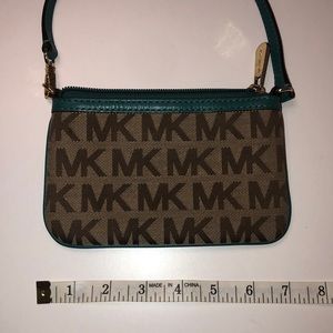 Michael Kors wristlet